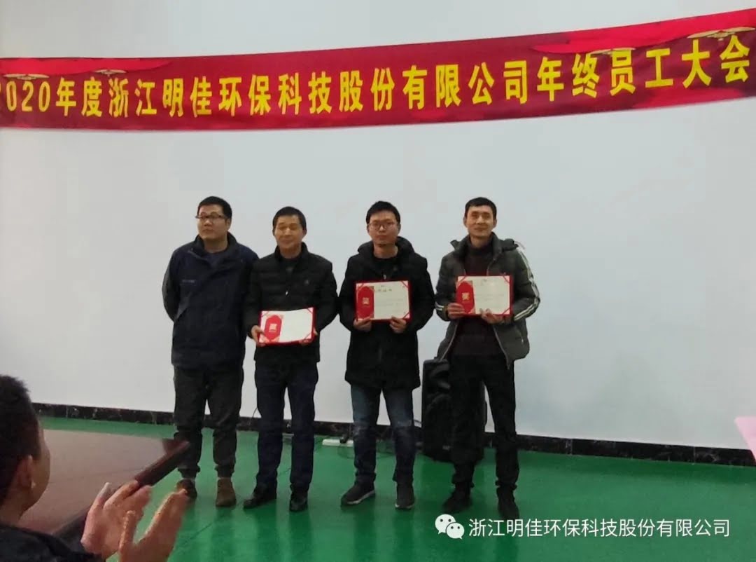 1611968325116758.jpg 1611968325116758.jpg